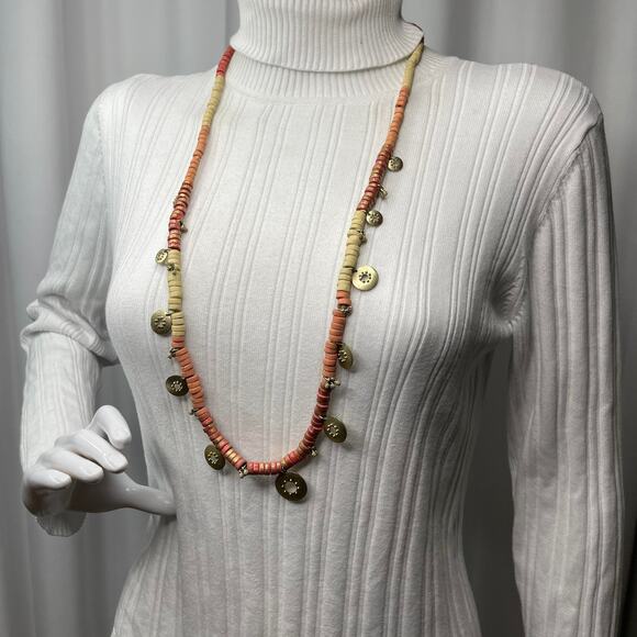 Chico's beaded necklace with charms disks pinks natural neutral costume jewelry - Picture 8 of 14